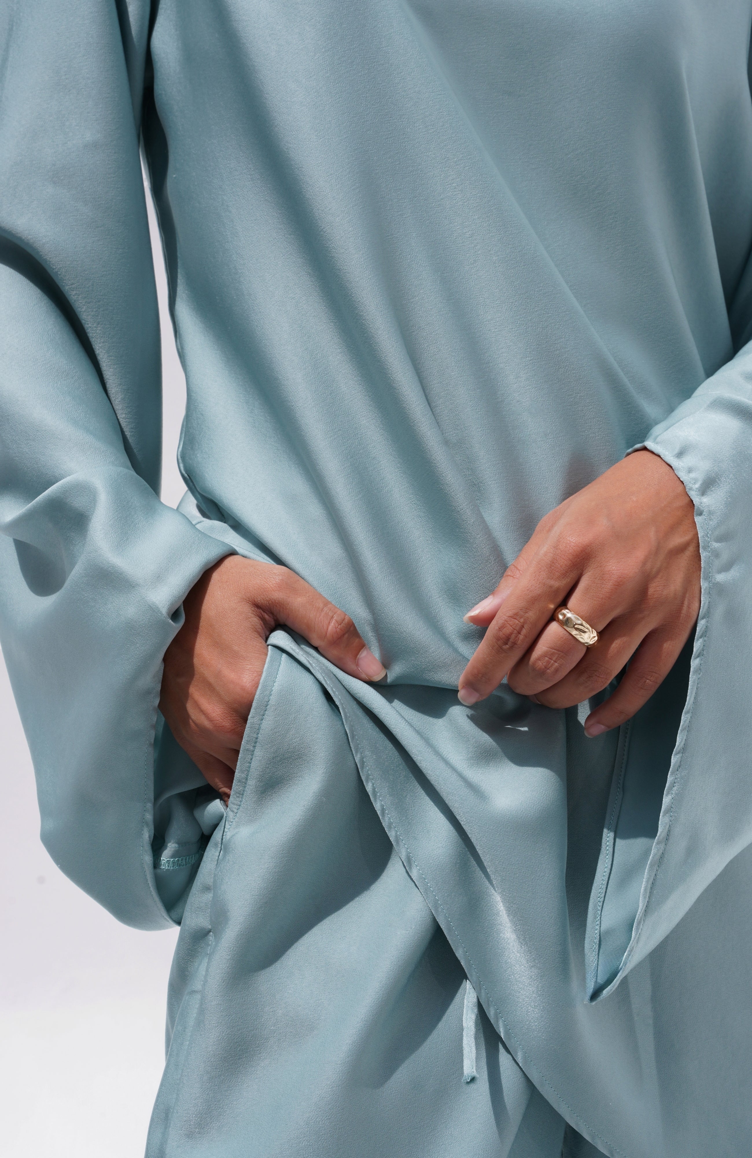 Pantalon signature | Velours satiné de qualité supérieure